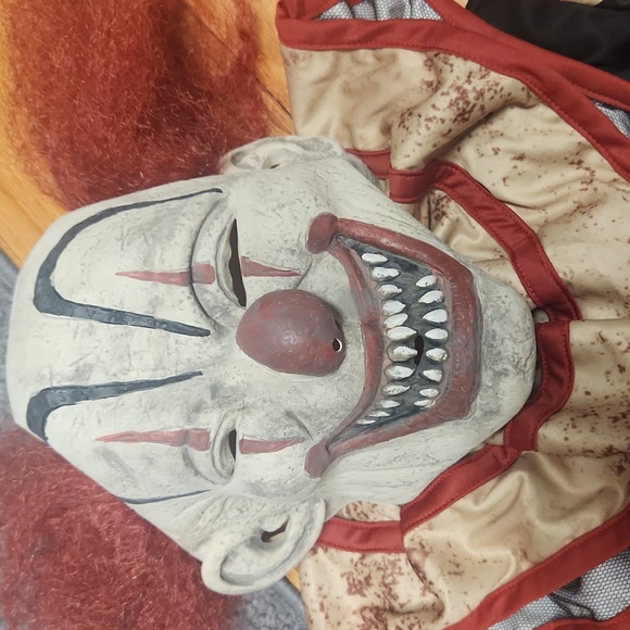 Children's 8-10 Cursed Clown Costume, Almost EUC - Picture 3 of 9